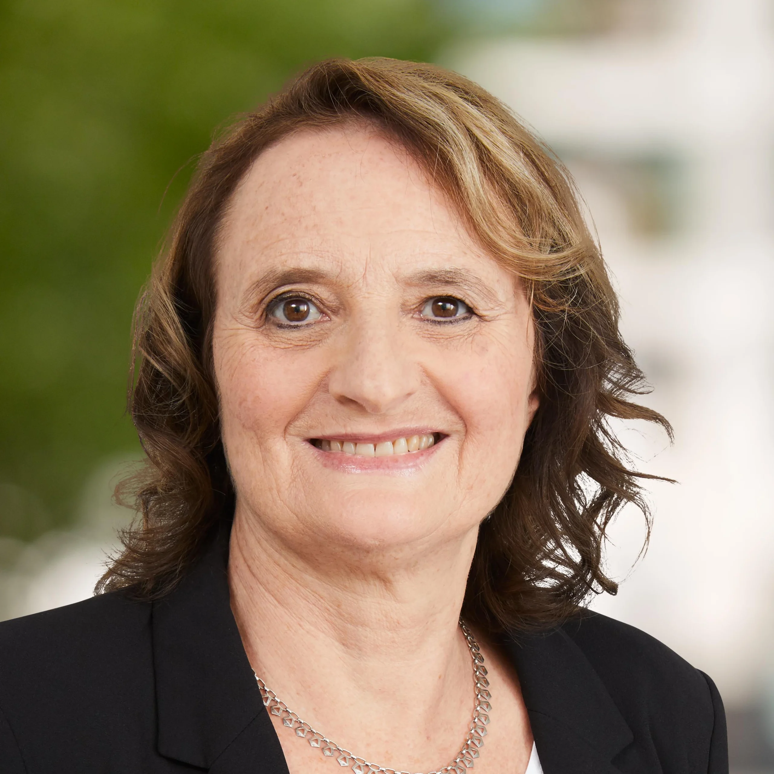 Brigitte Weidmann Mishra (Portrait)