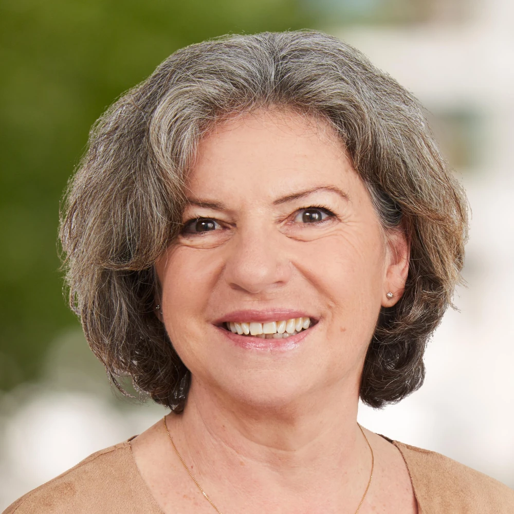 Suzanne Rieder (Portrait)